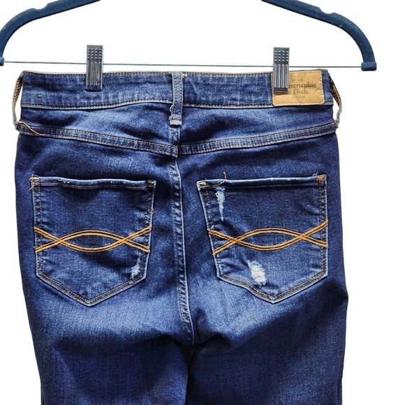Abercrombie & Fitch Women's Jeans Low Rise Stretch Distressed Skinny Sz 4S - Picture 2 of 7